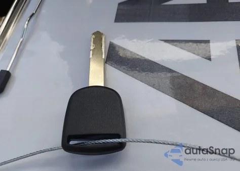 2006 Honda Accord 2.4 Ex from USA, damaged, VIN 1HGCM56846A073436